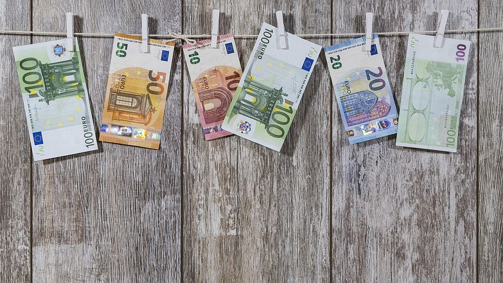 JUSOS WOLLEN 60.000-EURO-GRUNDERBE FÜR ALLE 18-JÄHRIGEN